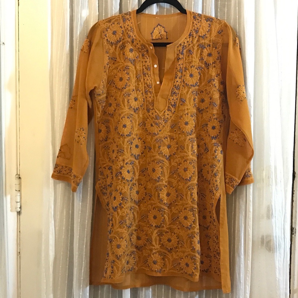 Vintage Floral Pattern Embroidered Tunic